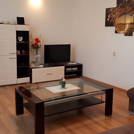 Apartment Ella Дубровник Екстериор снимка