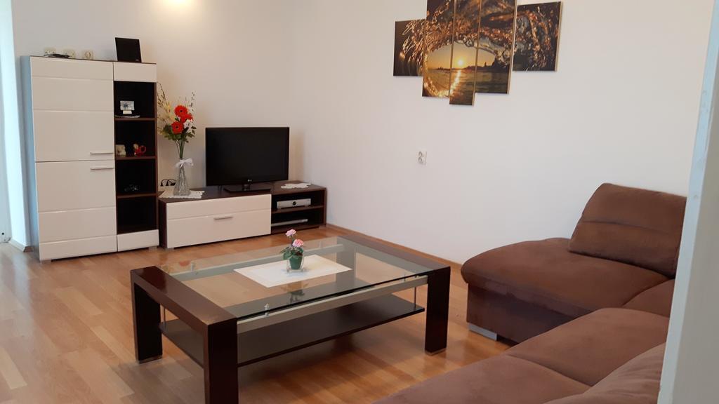 Apartment Ella Дубровник Екстериор снимка